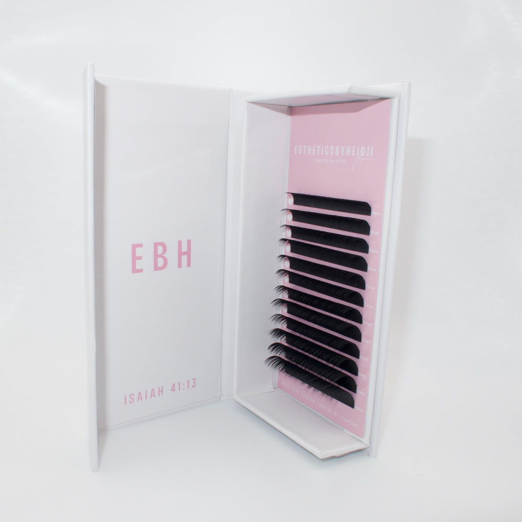 .15 Classic Lash Tray