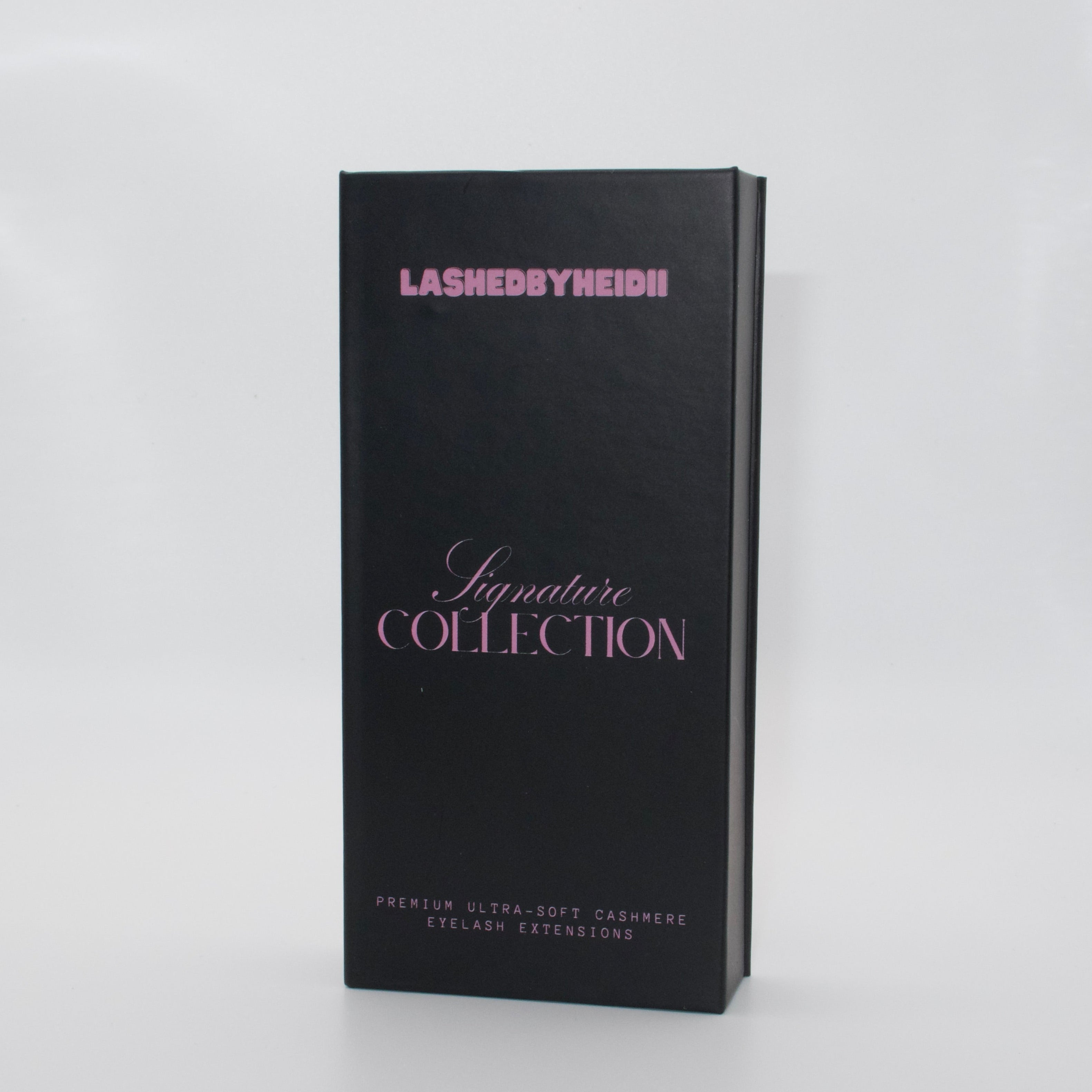 .03 Signature Lash Tray